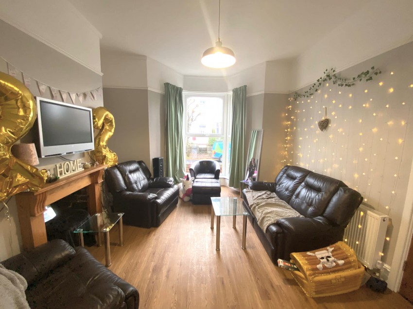 Images for Gwydr Crescent, Uplands, Swansea