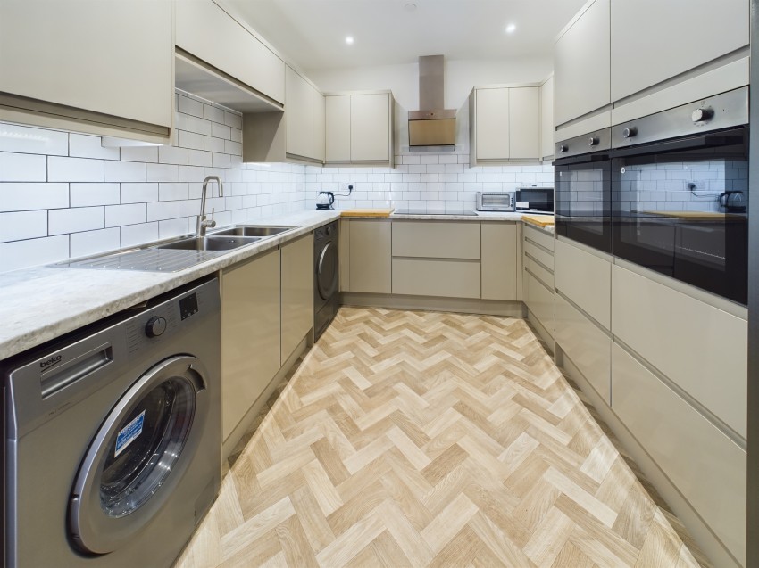 Images for Brynymor Crescent, Brynmill, Swansea